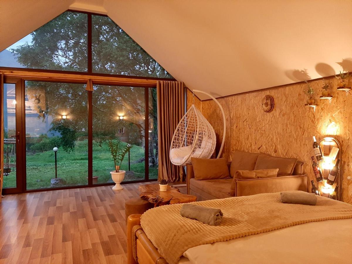 Kazbegi Cottages Qabarjina Luaran gambar