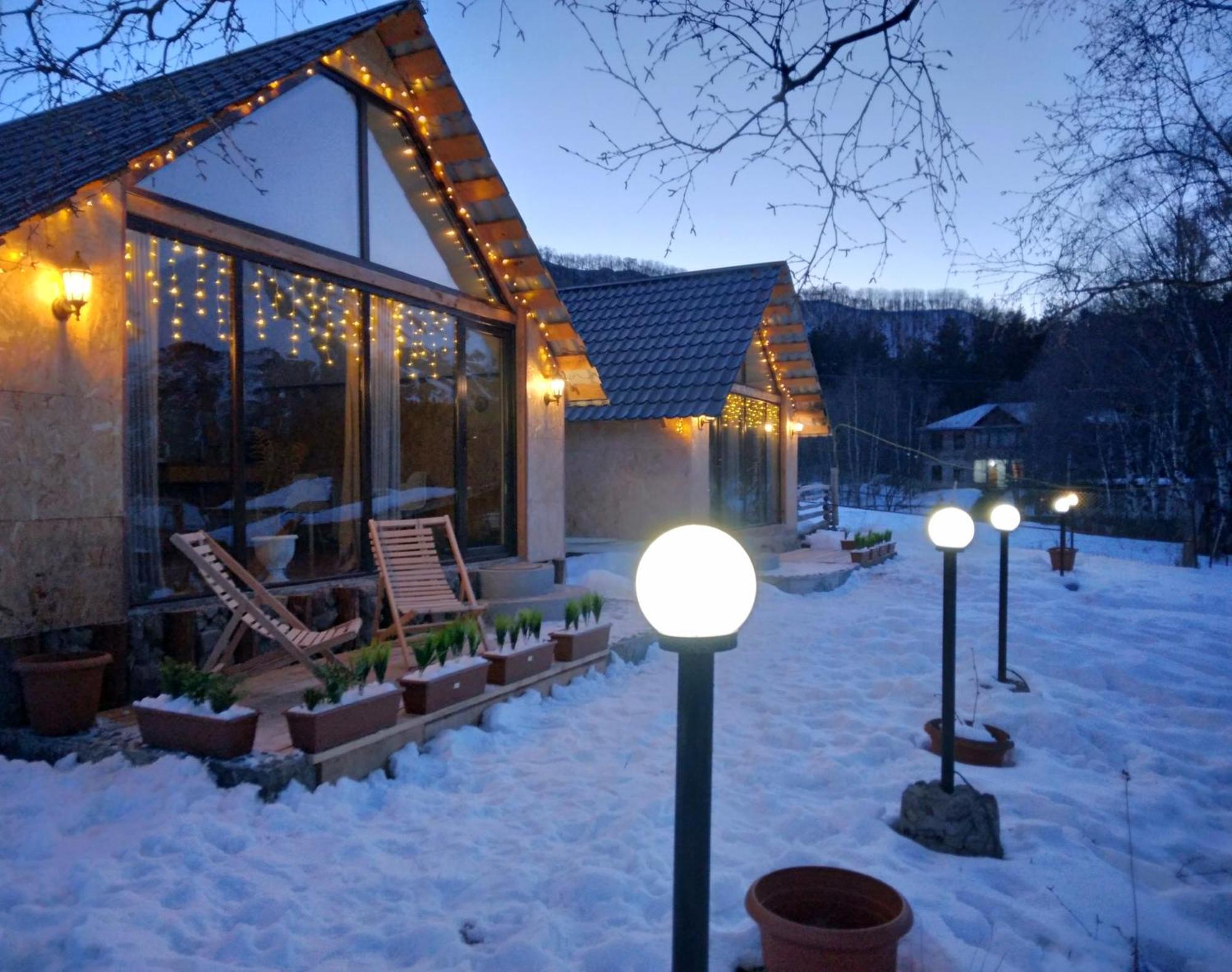 Kazbegi Cottages Qabarjina Luaran gambar